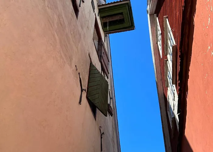 Kivivete Apartment *